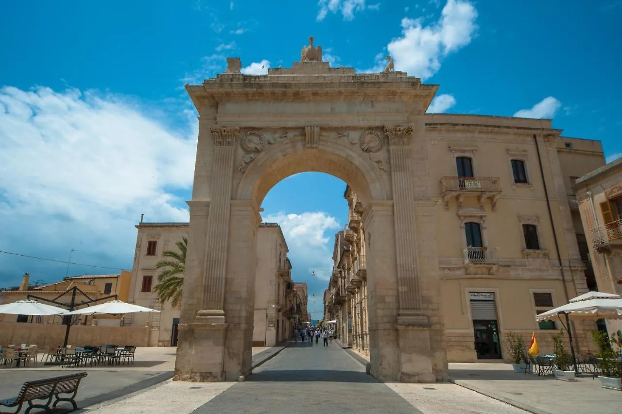 Bed and Breakfast Sun Of Sicily Noto Frühstückspension