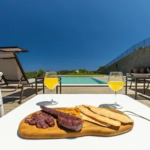 https://dimore-santa-justa.in-sardinia.net