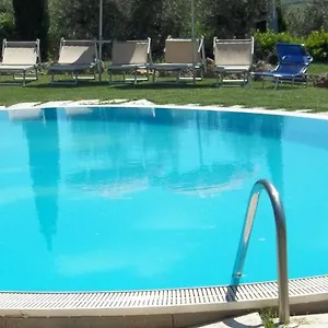 https://hotel-lo-scangeo.it-tuscanyhotel.com